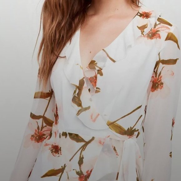 Aritzia Wilfred Louise Wrap Dress - Picture 2 of 8